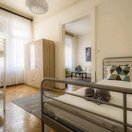 Gentleman Apartment Budapest Exterior photo